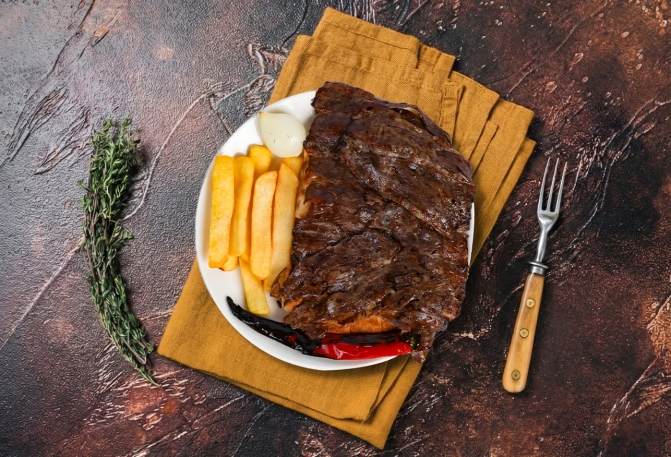 Lavaş Üstü Döner / Pilav Üstü Döner / Pide Üstü Döner ile Fix Menü